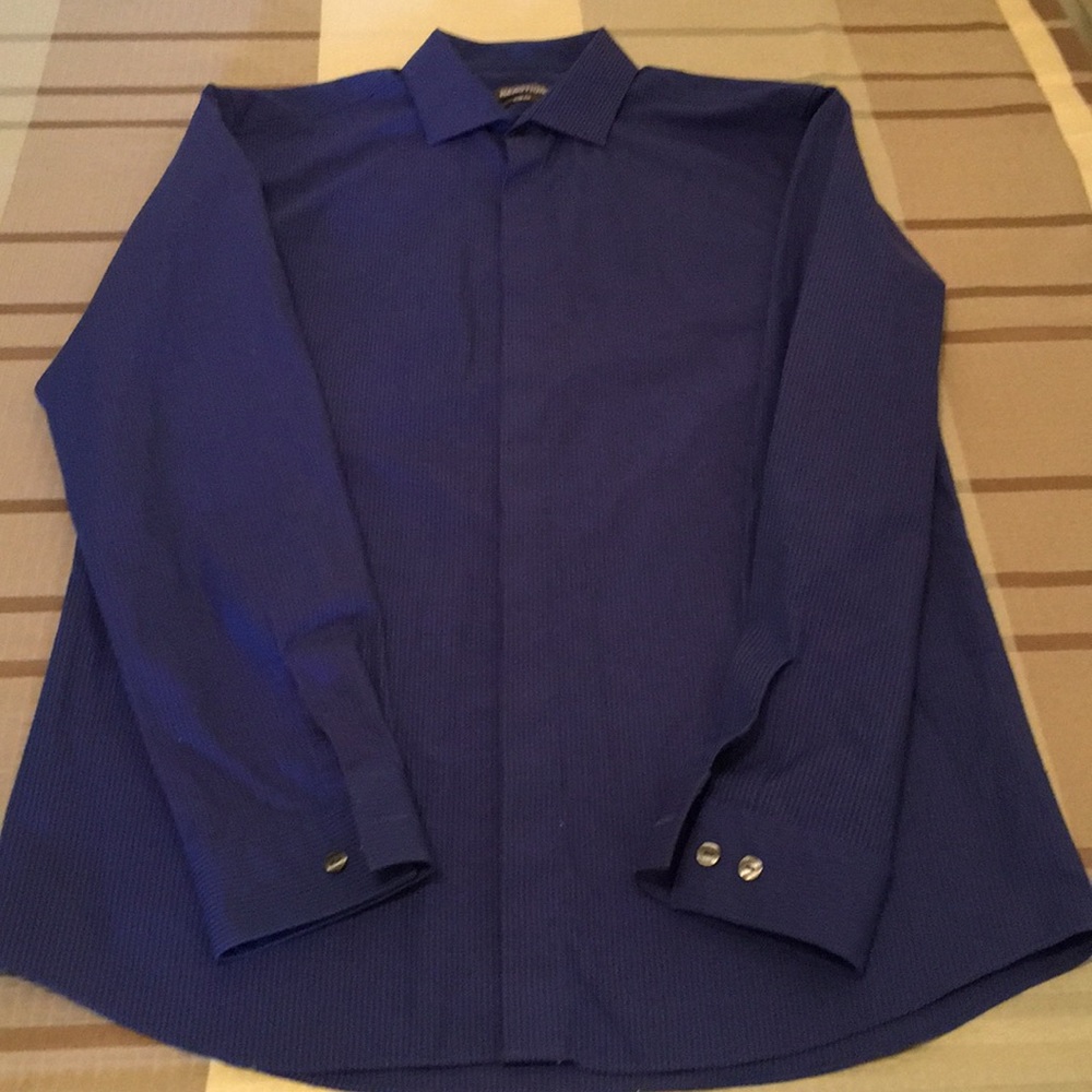 Men’s Kenneth Cole slim fit navy dress shirt used